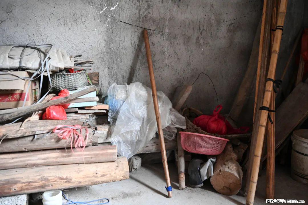 全网追的“扁担女孩”,找了一份暑假工,时薪12元 - 恩施生活资讯 - 恩施28生活网 es.28life.com